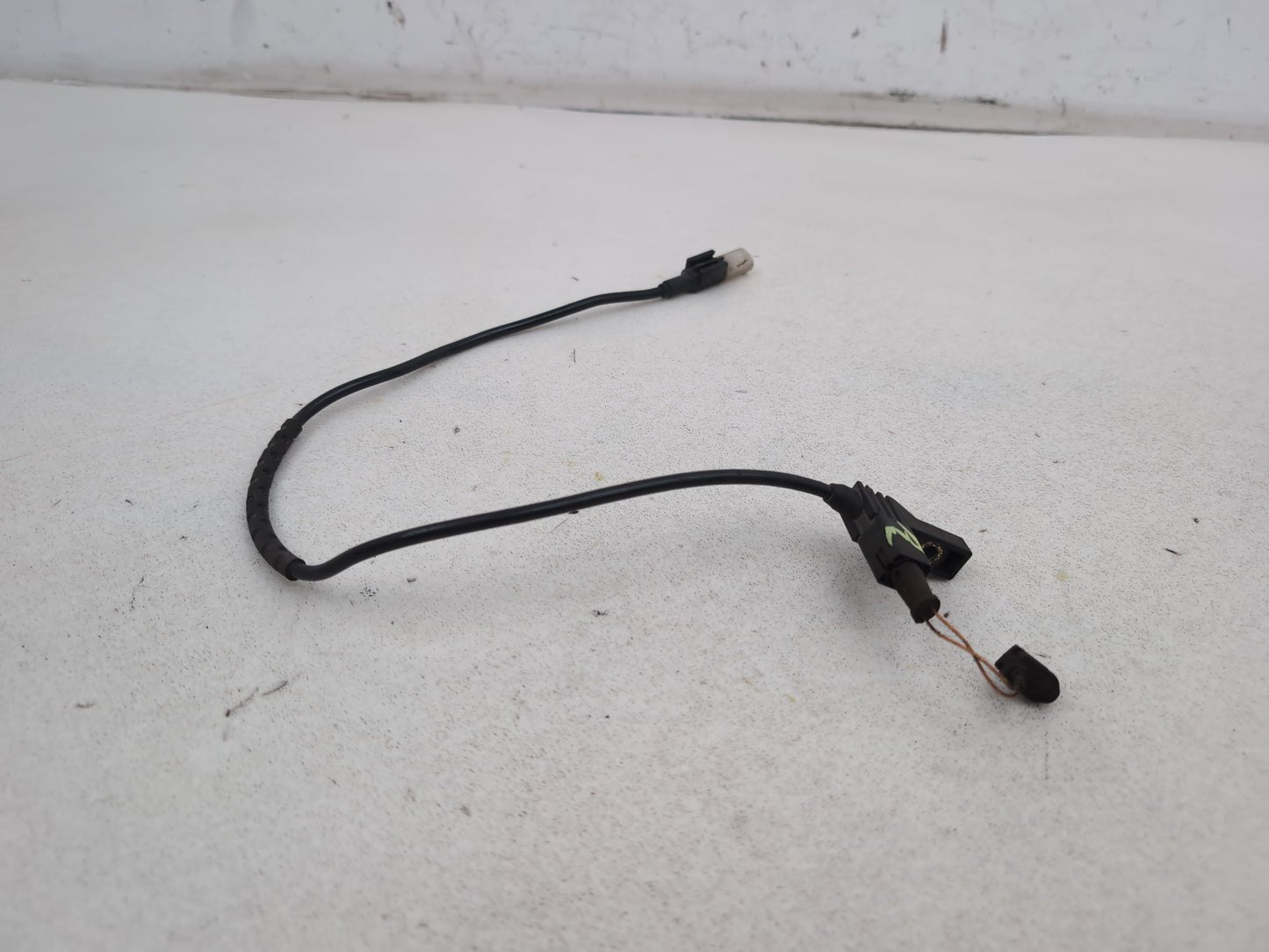Audi A6 S Line Black Ed Tdi Rear Brake Wear Sensor Wire A1645406510 2011-2018 - photo 3