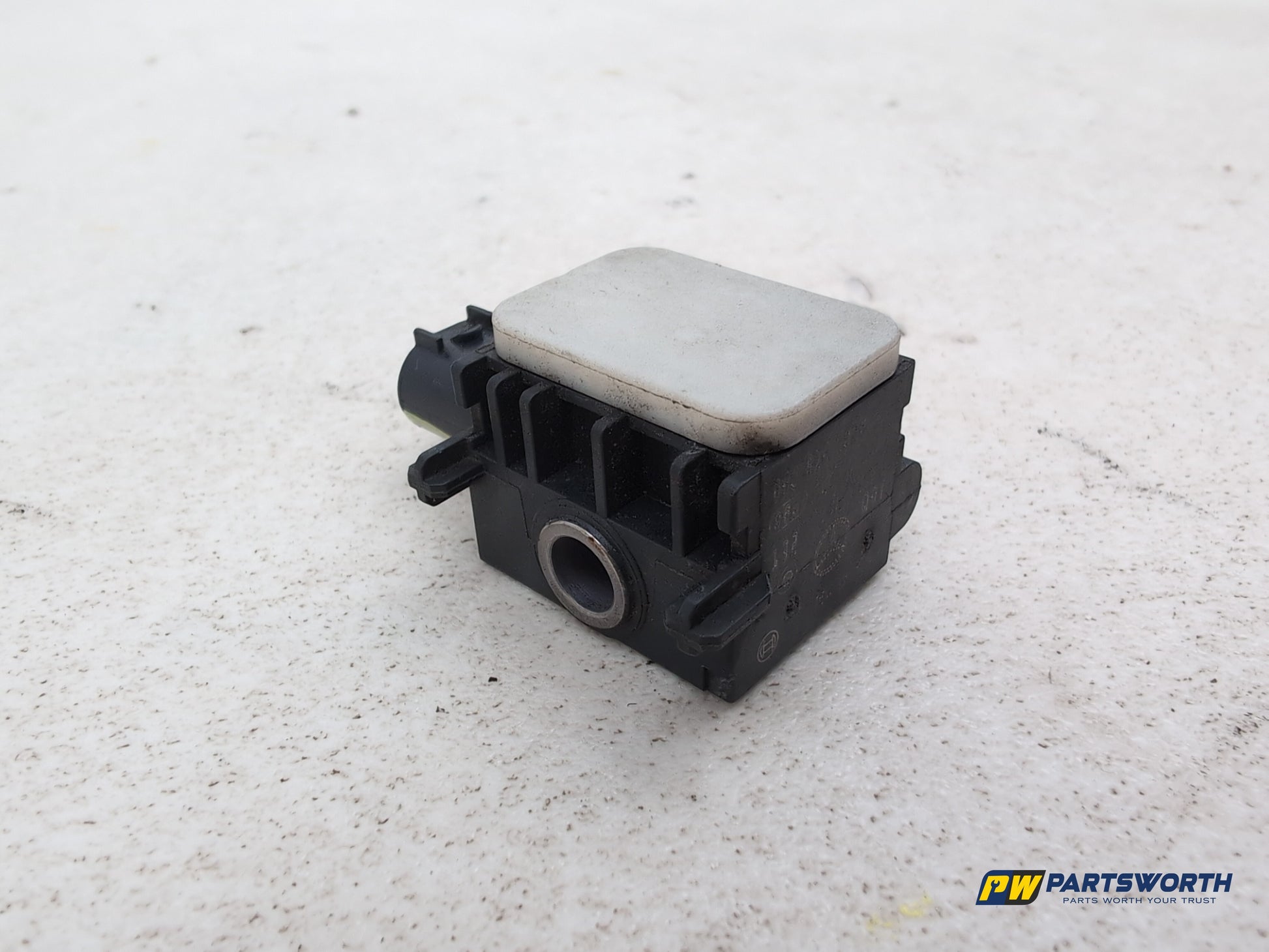 Mercedes R320 R-Class W25 Airbag Crash Impact Sensor 0038202926 2006-2013 - photo 3