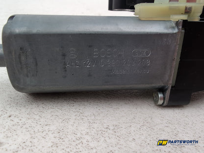Mercedes R320 R-Class W251 Front Seat Adjustment Motor Right Side 0390203208 - photo 9