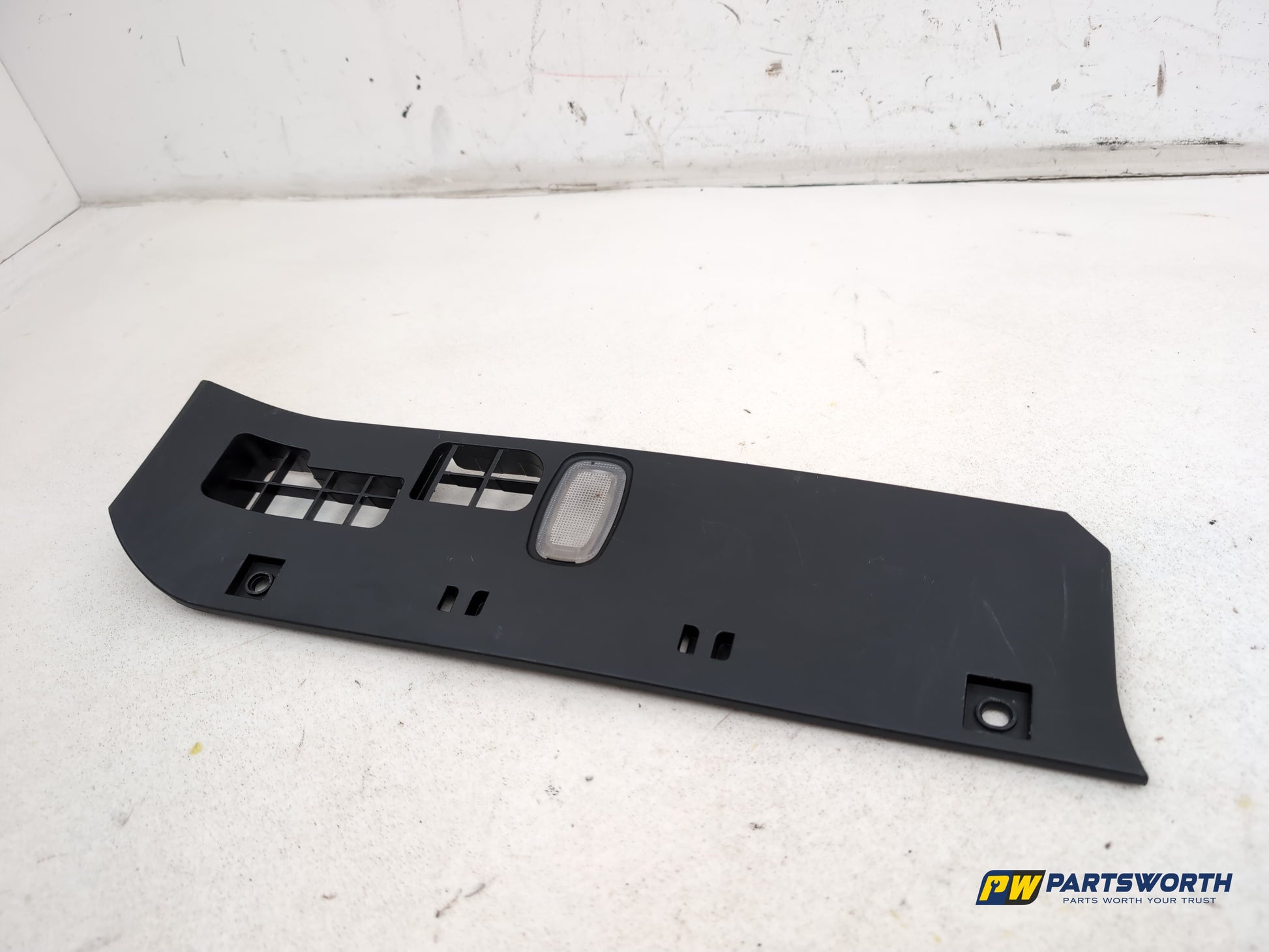 Mercedes-Benz B180 B-Class W246 Front Left Lower Dash Trim A2466800706 2011-2018 - photo 3