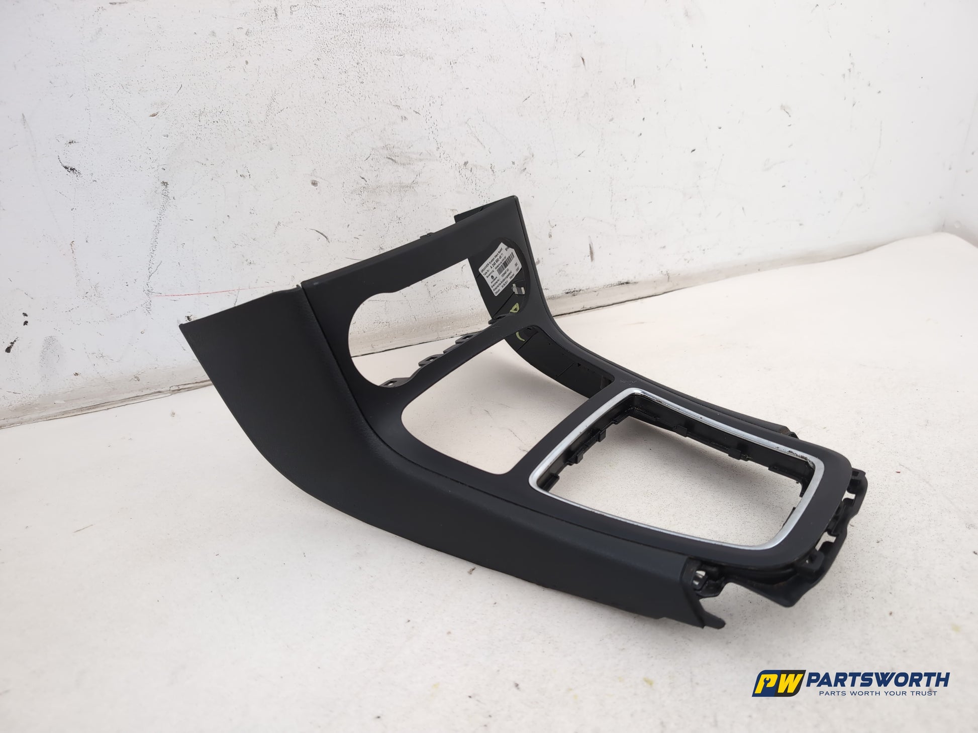 Mercedes-Benz B180 B-Class W246 Centre Console Trim A2466804971 2011-2018 - photo 3