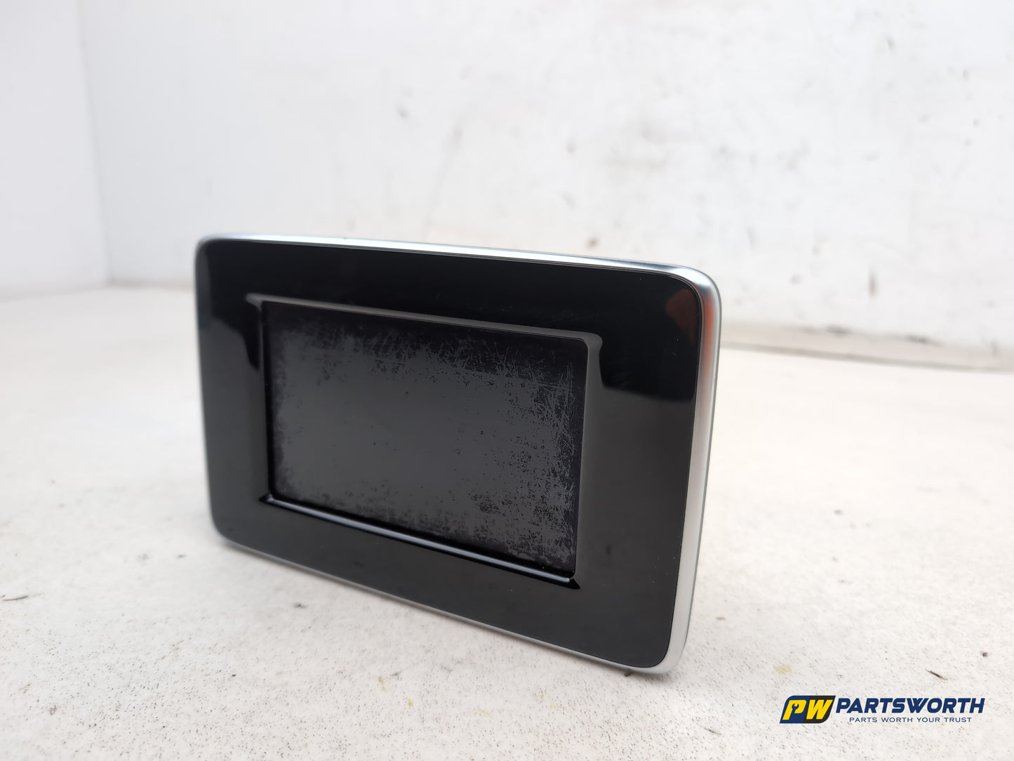 Mercedes-Benz B180 B-Class W246 Dashboard Multimedia Display Unit A2469007703 - photo 3