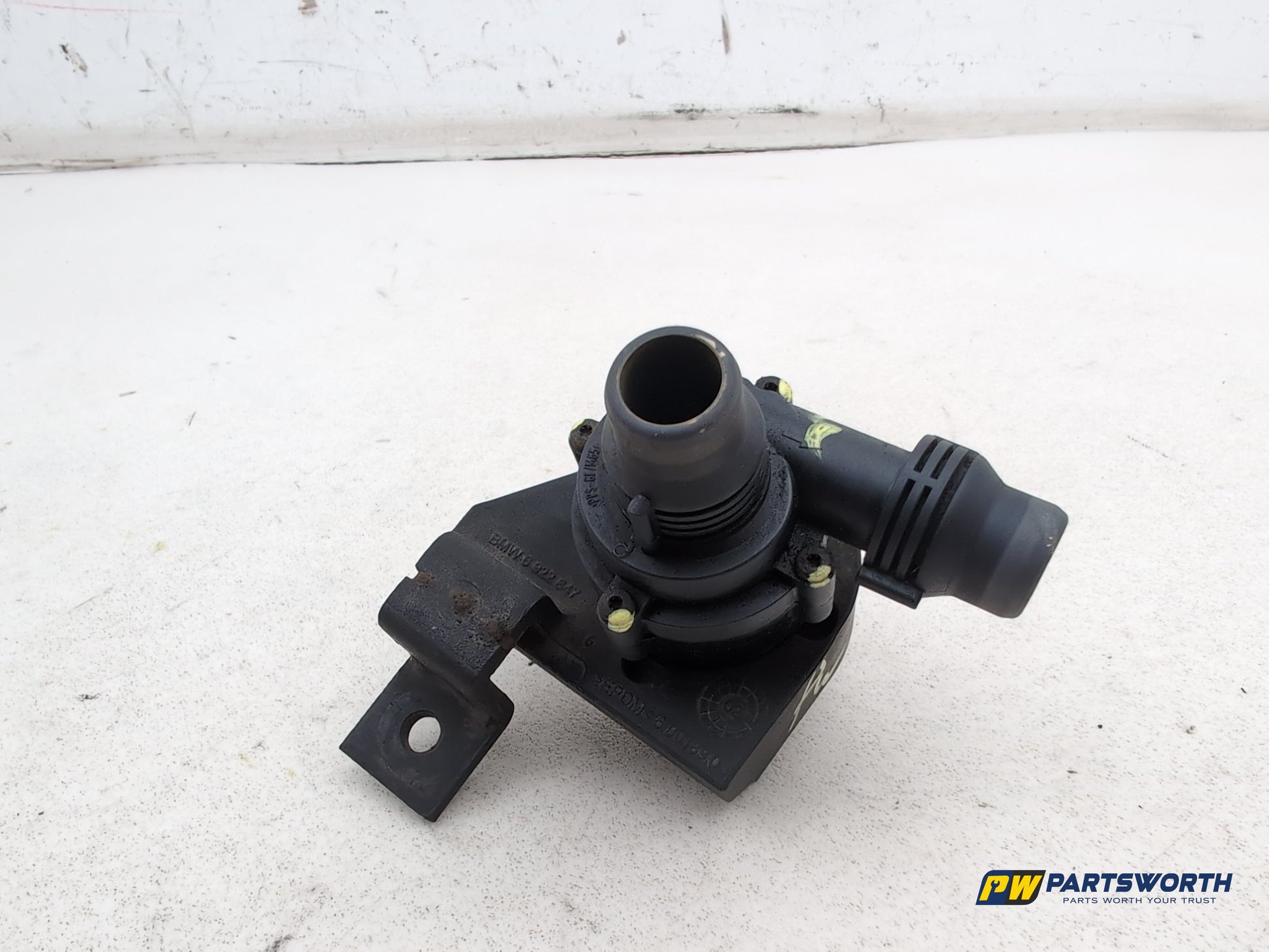 Bmw 5 Series 520d M Sport Additional Water Coolant Pump 6922647 2004-2009 - photo 3