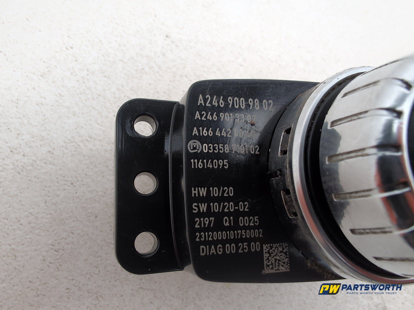 Mercedes-Benz B180 B-Class W246 Multimedia Control Switch A2469009802 2011-2018 - photo 3