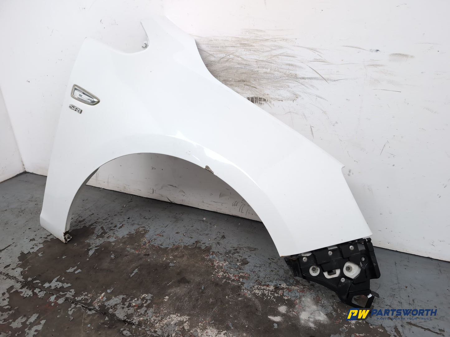 Vauxhall Astra Sri Cdti S/S Wing Front Rh Driver Side White Z40r 2010-2015 - photo 3