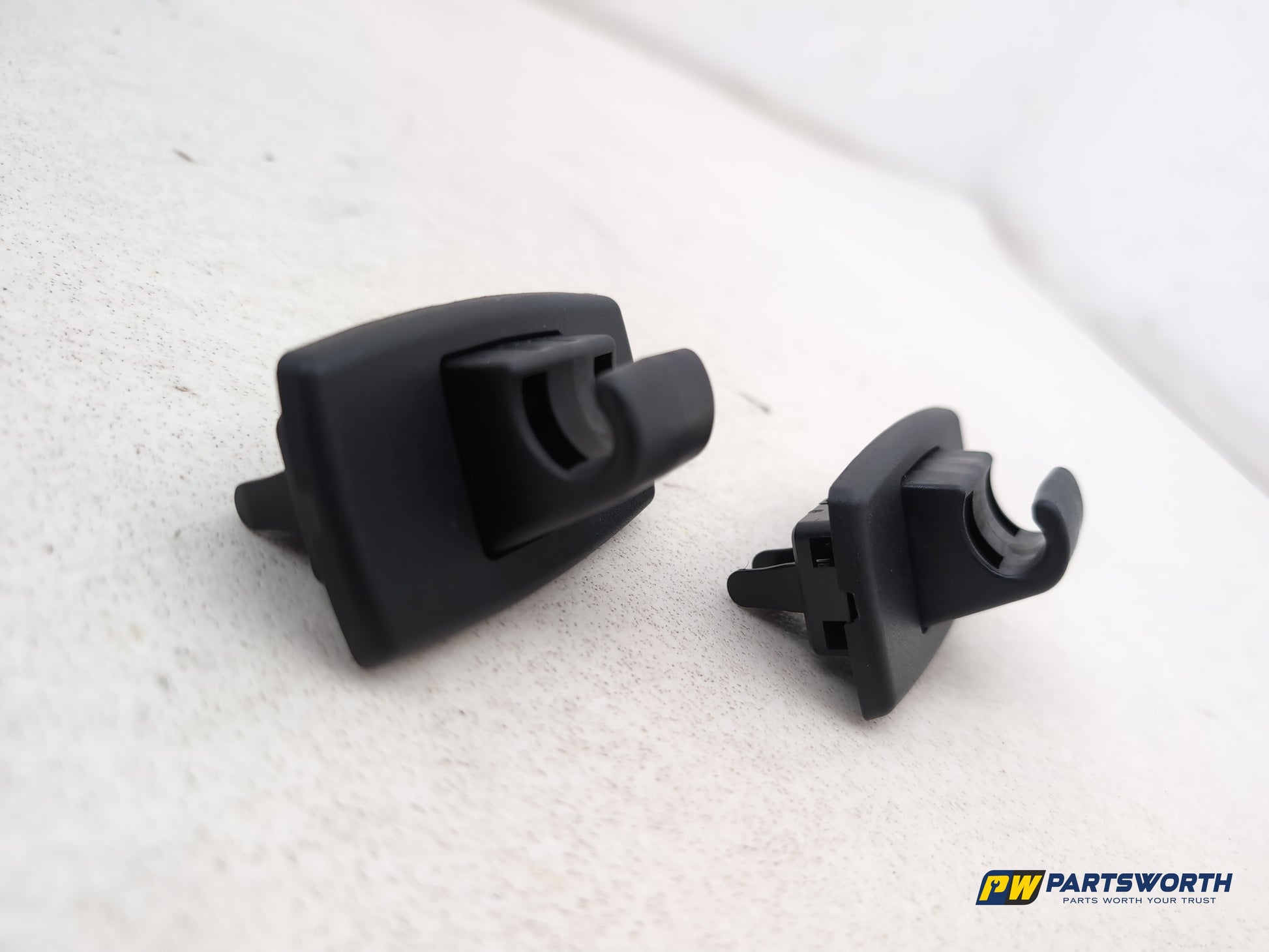 Mercedes-Benz B180 B-Class W246 Sun Visor Clip Holder Set A2468100012 2011-2018 - photo 3