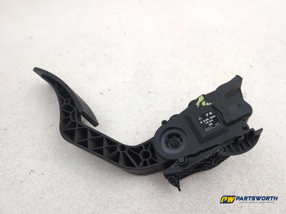 Mercedes-Benz B180 B-Class W246 Pedal Accelerator Throttle A2463001904 2011-2018 - photo 3