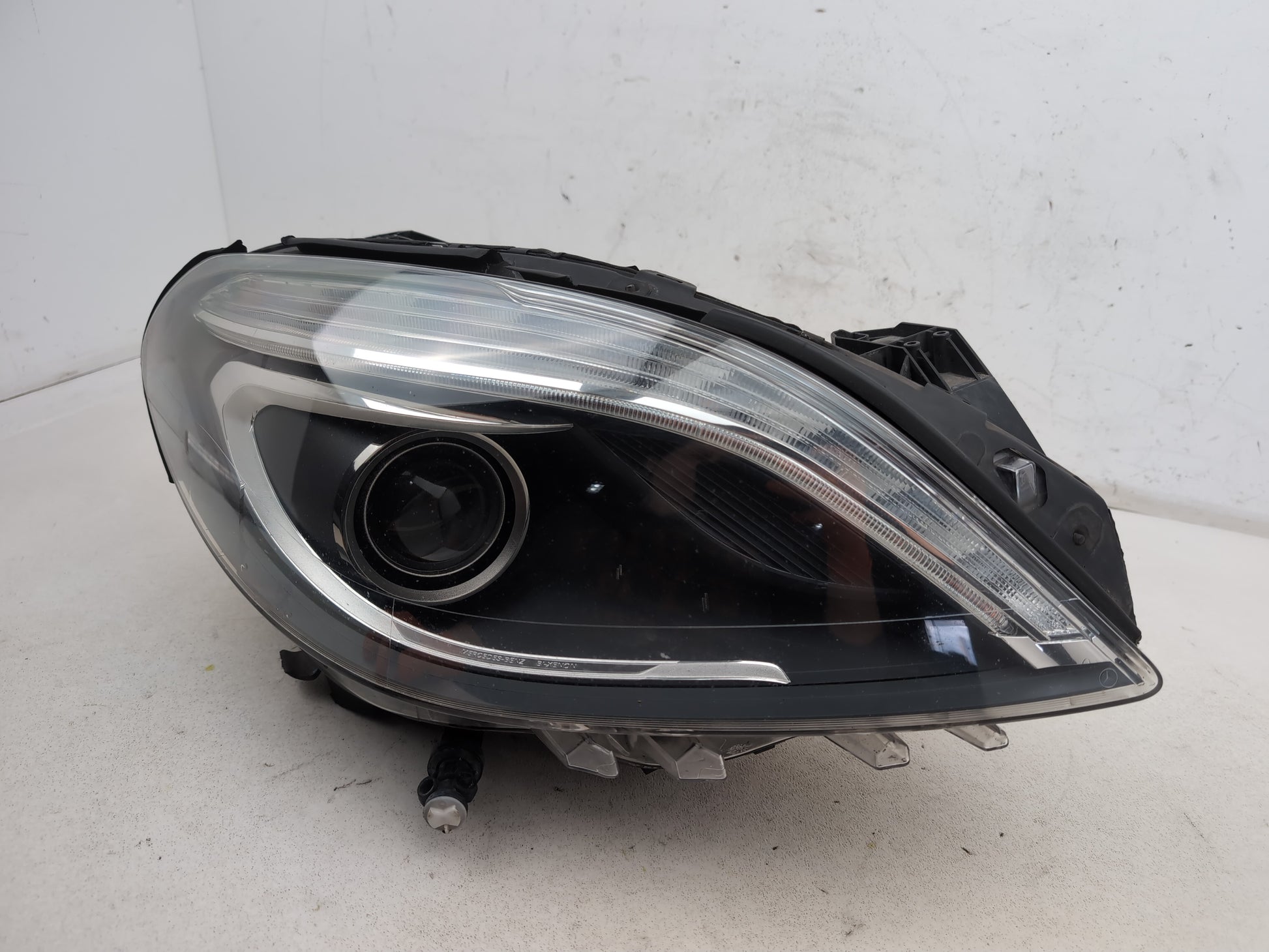 Mercedes-Benz B180 B-Class W246 Xenon Headlamp Rh Driver Side A2468207461 - photo 3