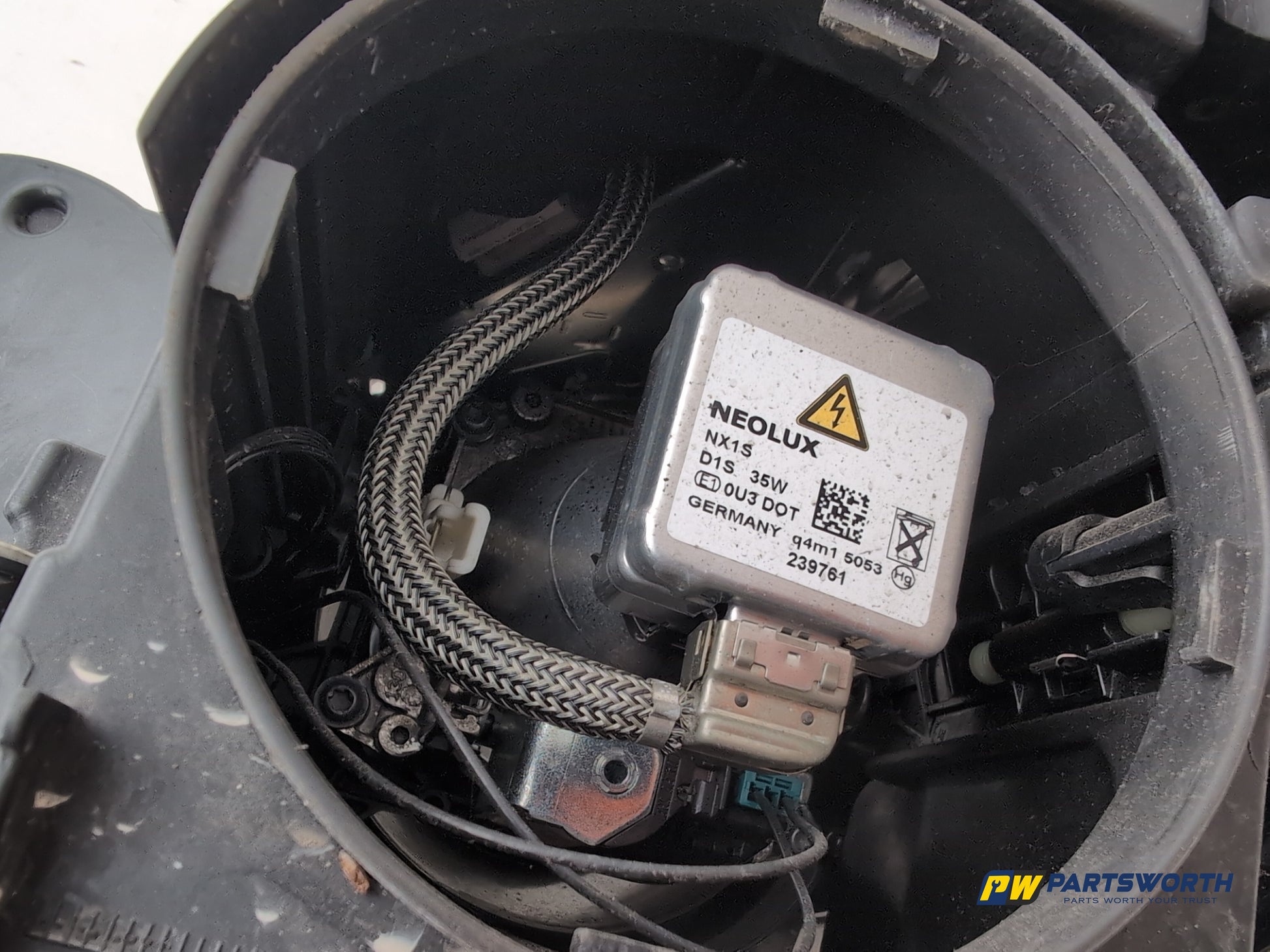 Headlamp RH 9
