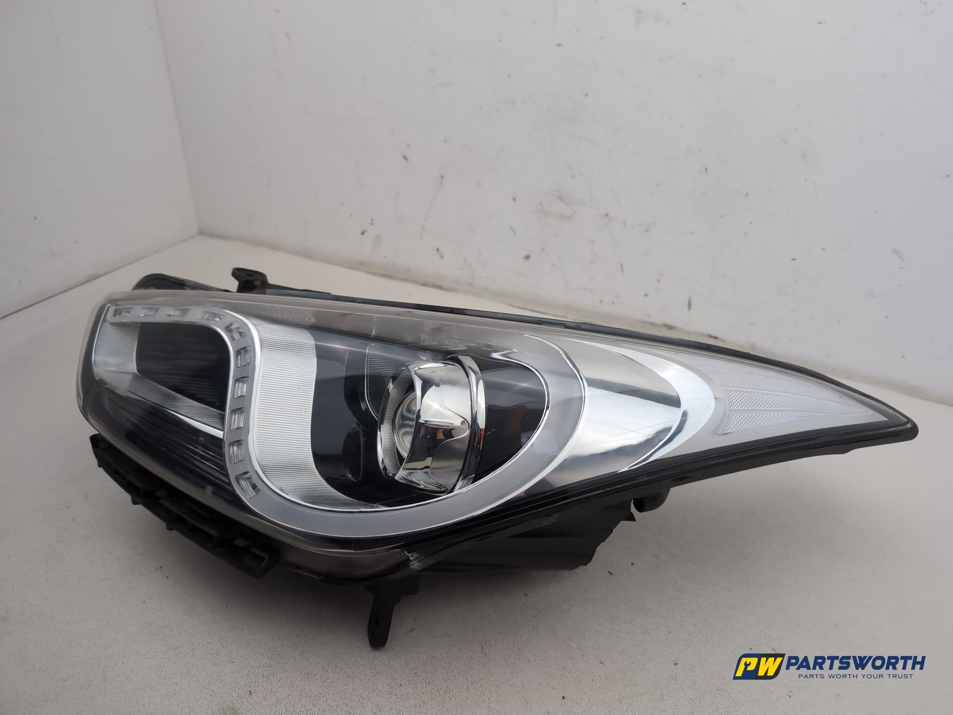 Hyundai I40 Style Blue Drive Crdi Headlamp Lh Passeneger Side 2011-2015 - photo 3