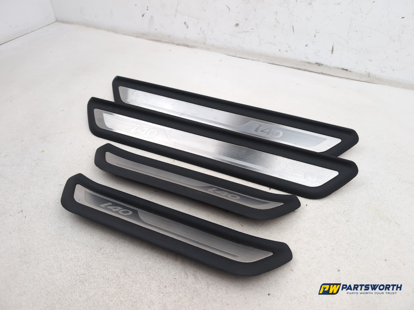 Hyundai I40 Style Blue Drive Door Step Trim Set 858833z100 2011-2019 - photo 3