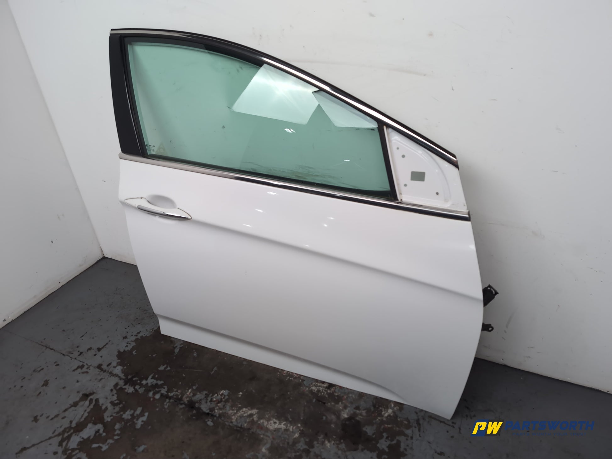 Hyundai I40 Style Estate Door Front Rh Driver Side Creamy White Ncw 2011-2019 - photo 3