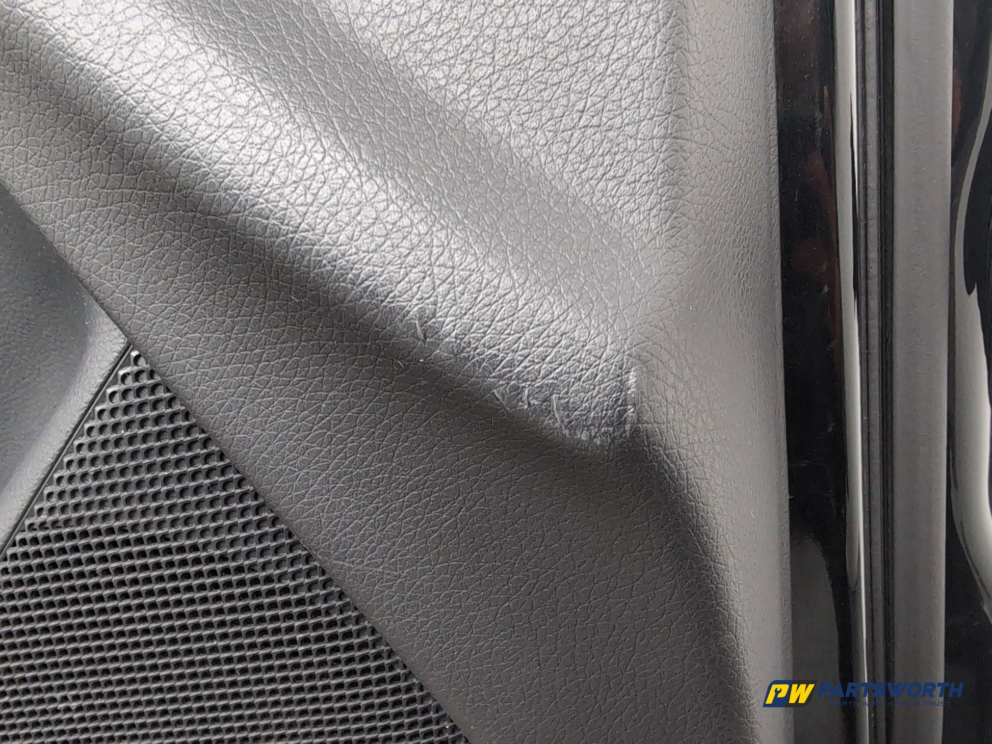Door Front RH 15
