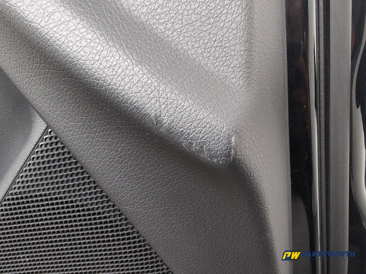 Door Front RH 15