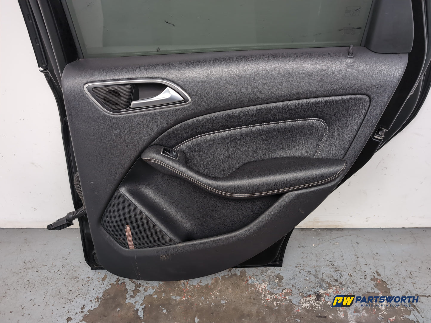 Mercedes-Benz B180 B-Class W246 Door Rear Rh Driver Side Cosmos Black 191 - photo 9
