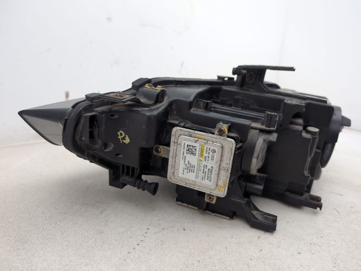 Headlamp RH 17