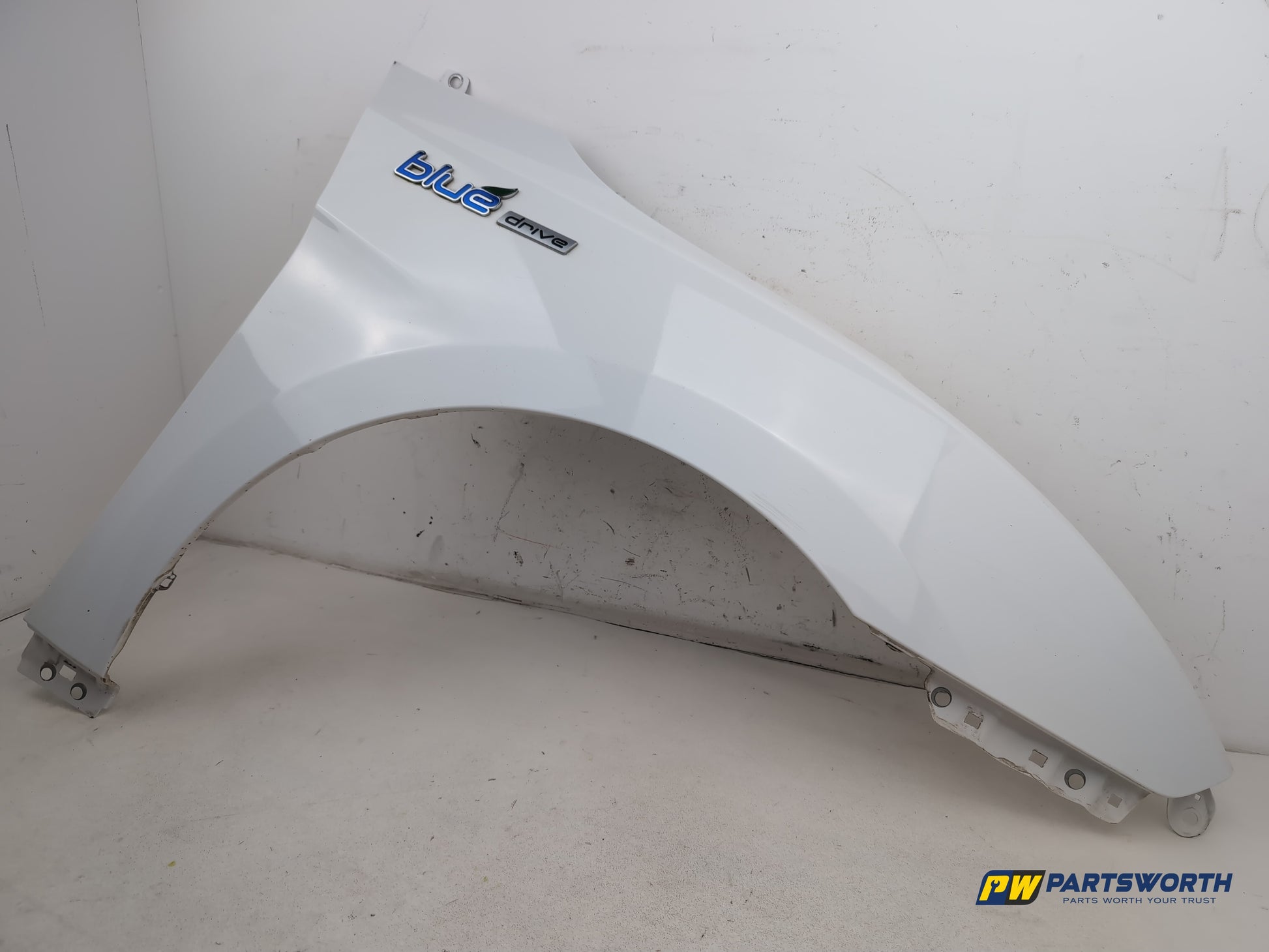 Hyundai I40 Style Estate Wing Front Rh Driver Side Creamy White Ncw 2011-2015 - photo 3