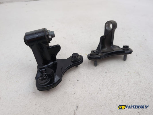 LH Front Door Hinge Pair  3