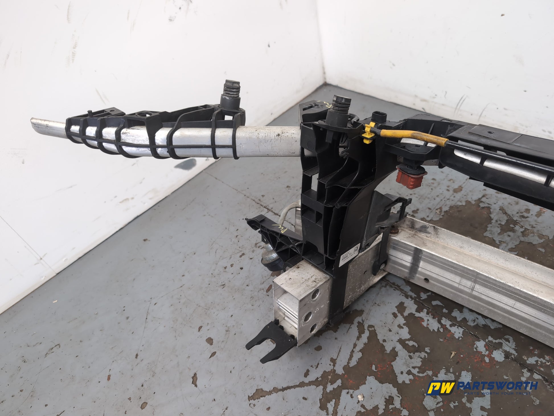 Mercedes-Benz B180 B-Class W246 Front Slam Panel Crash Bar 20112-2014 - photo 9