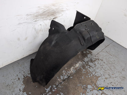Moulding Wheel Arch Front RH 3