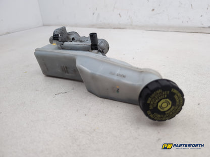 Mercedes-Benz B180 B-Class W246 Brake Master Cylinder Assembly A2464300102 - photo 3