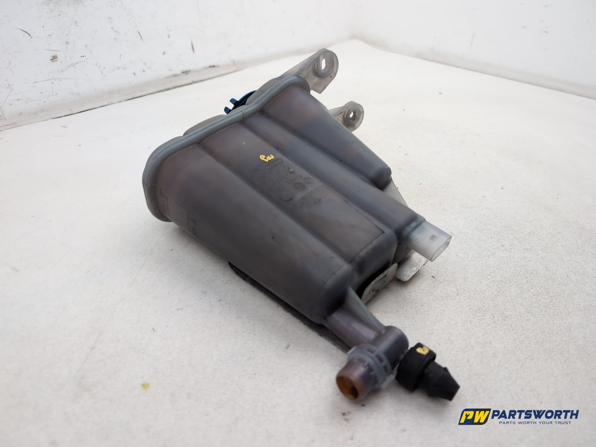 Audi A5 S Line Tdi Quattro Overflow Radiator Expansion Tank 8k0121405c 2007-2016 - photo 3