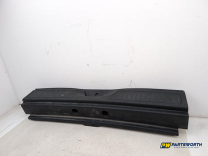 Mercedes-Benz B180 B-Class W246 Rear Boot Lid Catch Trim Panel A2466900041 - photo 3