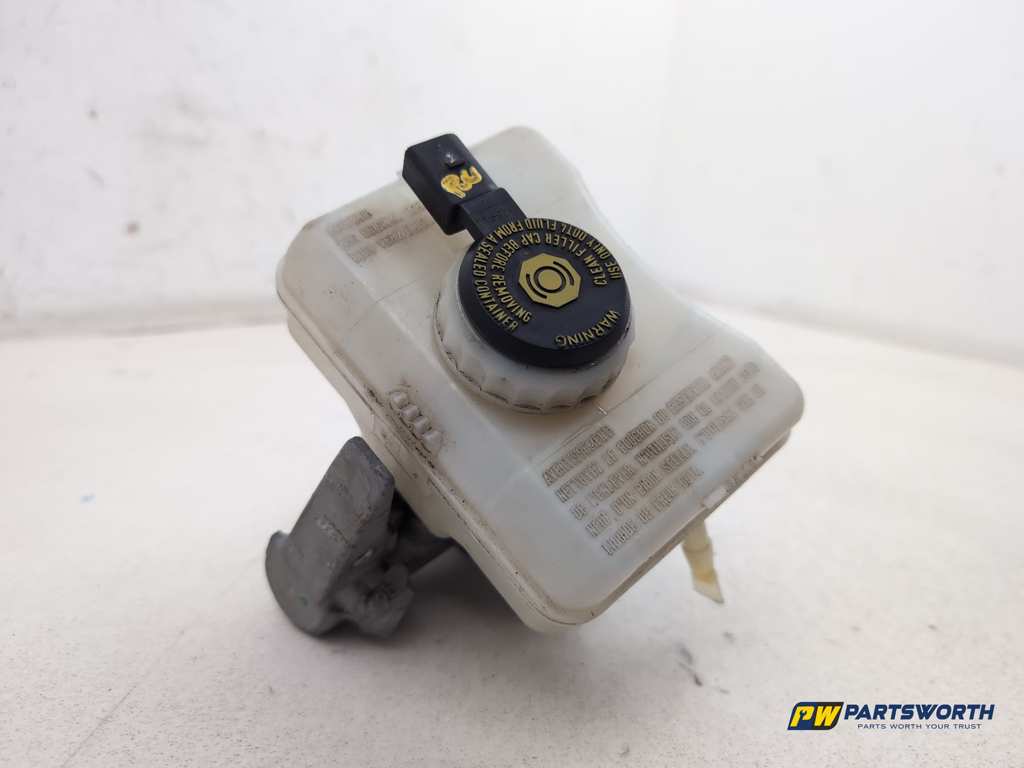 Audi A5 S Line Tdi Quattro Brake Master Cylinder Assembly 8k0611301a 2007-2016 - photo 3
