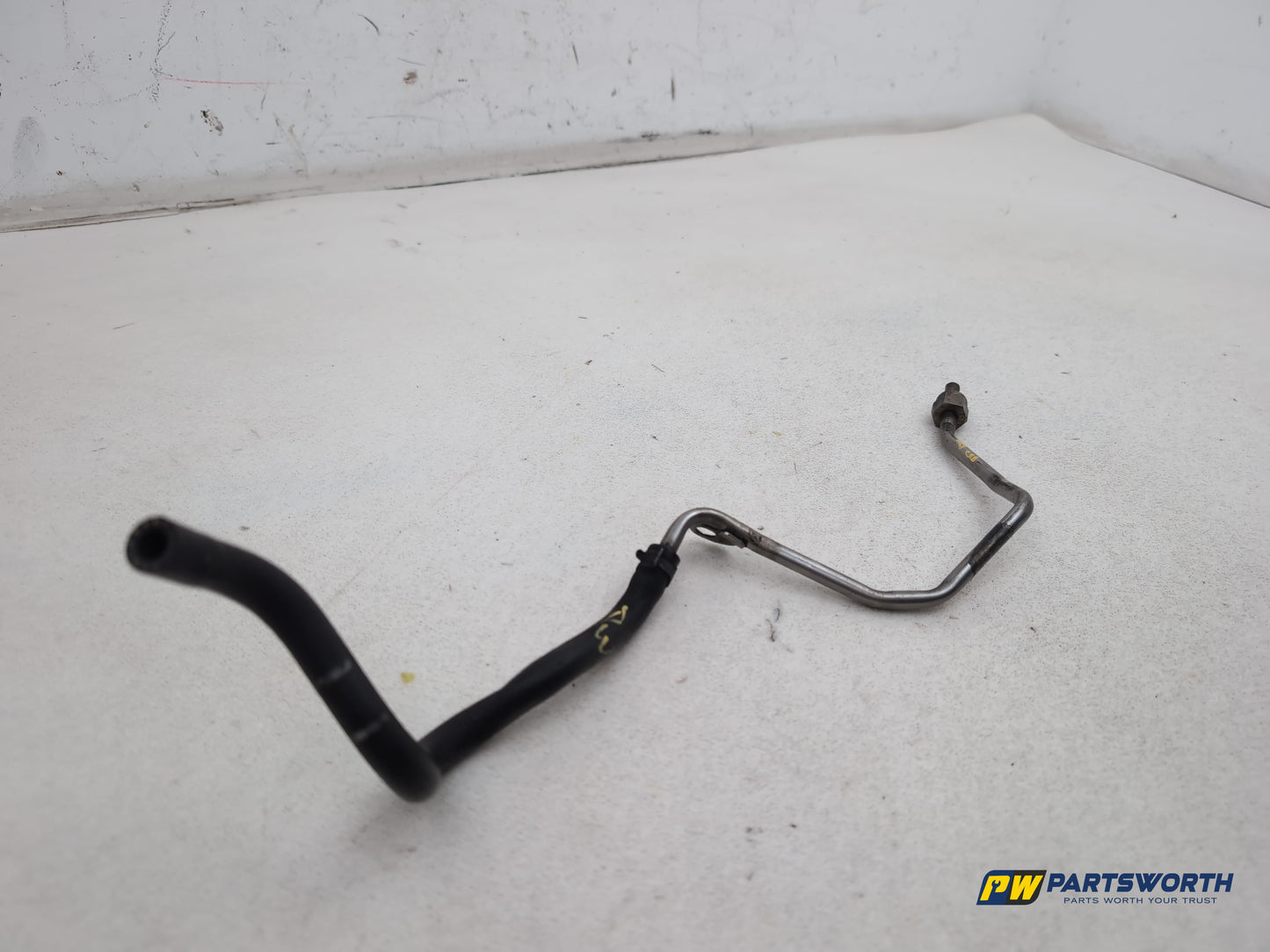 Audi A6 S Line Black Ed Tdi 2.0l Diesel Fuel Pipe Line 04l131552bk 2011-2018 - photo 3