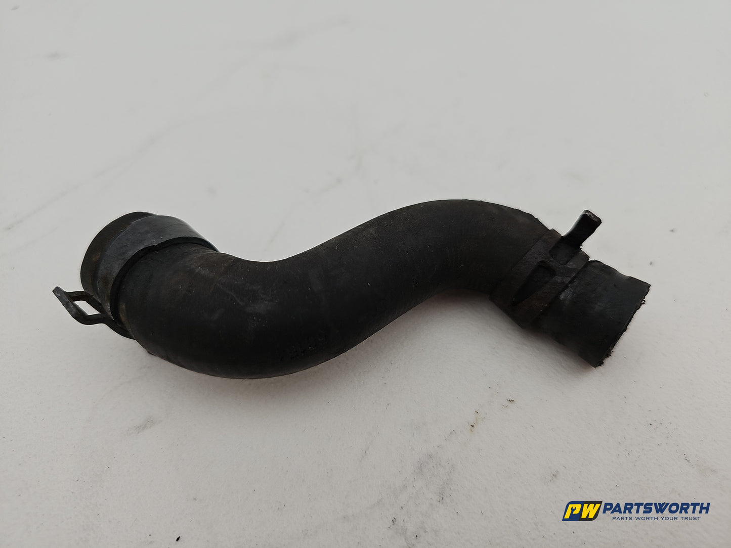 Audi A6 S Line Black Ed 2.0l Diesel Coolant Hose Pipe Line 04l121157 2011-2018 - photo 3