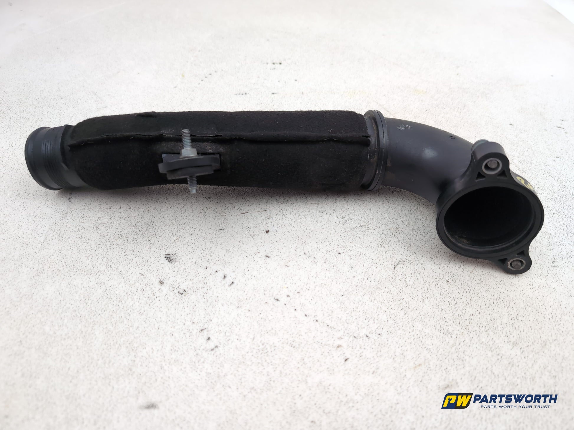 Audi A6 S Line Black 2.0l Diesel Air Intake Hose Pipe Line 04l145762ag 2011-2018 - photo 8