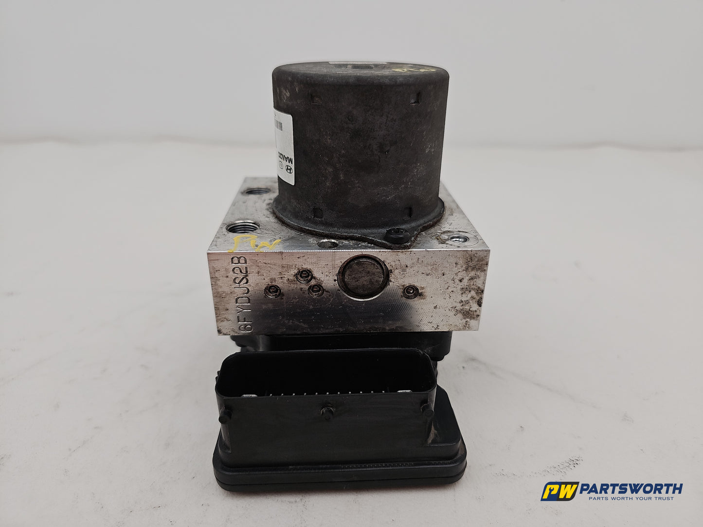 Hyundai I40 Style Blue Drive Crdi 1.7l Diesel Abs Pump 589203z910 2011-2019 - photo 3