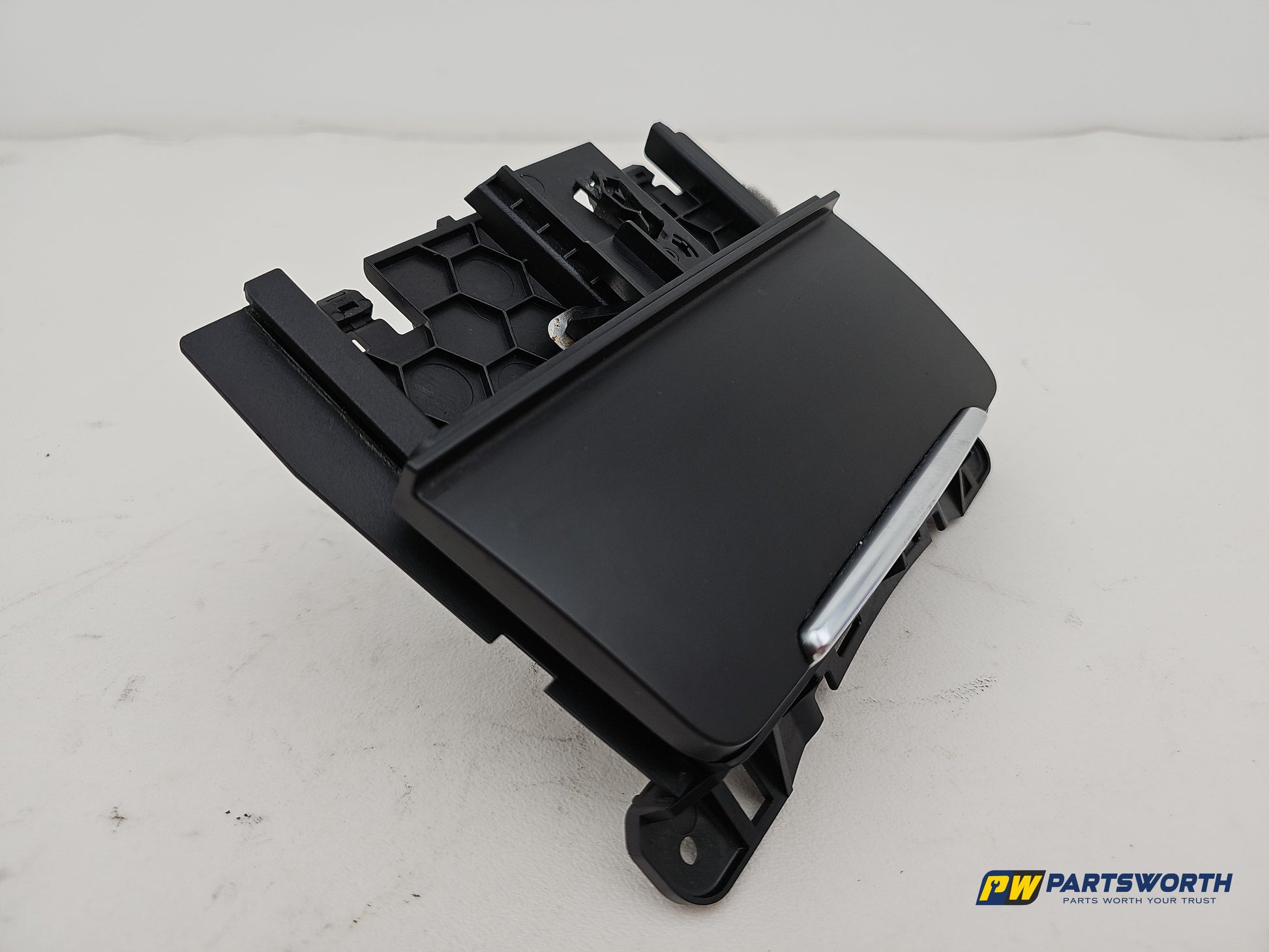 Ashtray Centre Console 3