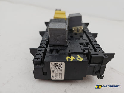 Mercedes-Benz B180 B-Class W246 1.8l Diesel Fuse Relay Box A2469060093 2011-2018 - photo 3