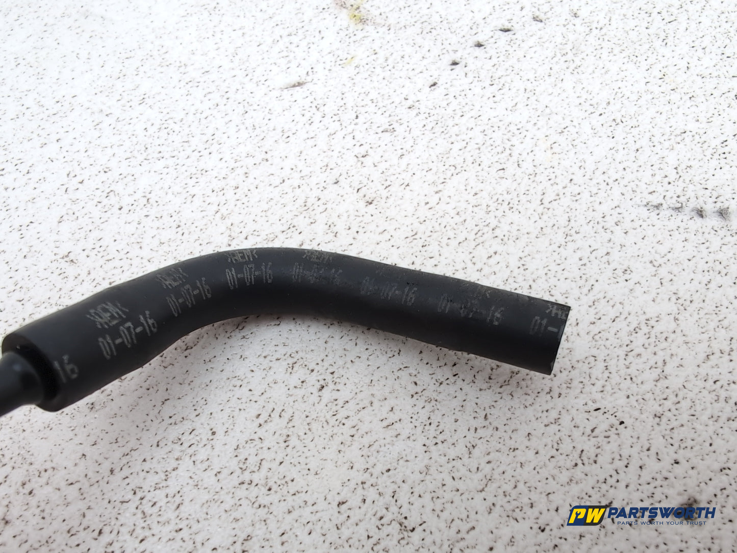 Audi A6 S Line Black Ed 2.0l Diesel Vacuum Hose Pipe Line 04l131552an 2011-2018 - photo 3