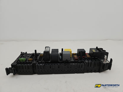 Mercedes-Benz B180 B-Class W246 Fuse Relay Box Engine Bay A2469066600 2011-2018 - photo 3