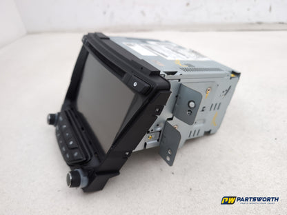 Radio With Display  3
