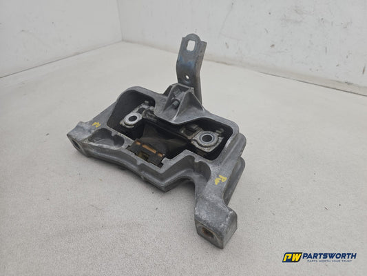 Engine Mounting Bracket 3