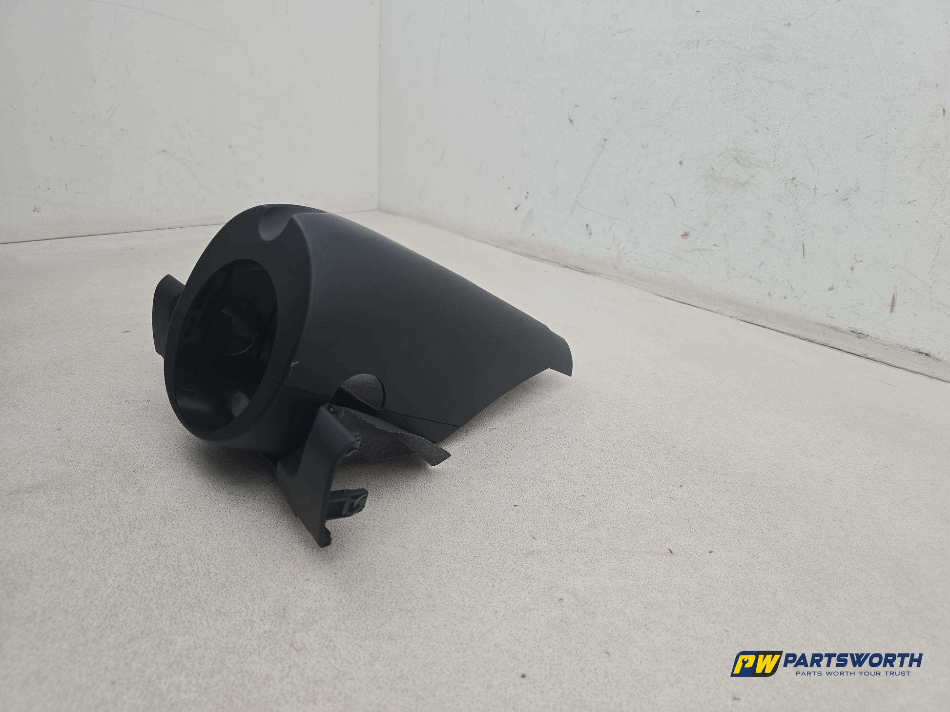 Steering Column Shroud Upper and Lower 3