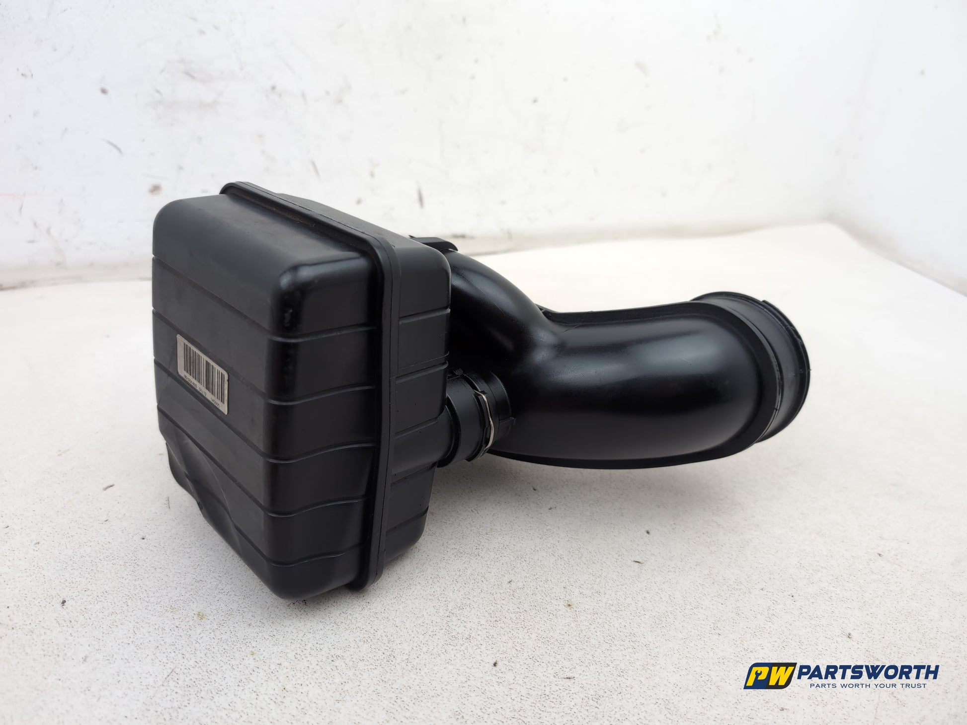Bmw 5 Series 520d Se Auto F10 Turbo Air Intake Pipe With Tank 8512249 2010-2017 - photo 3
