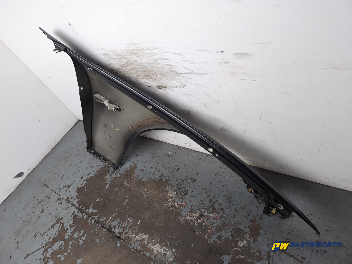 Wing Front LH 9