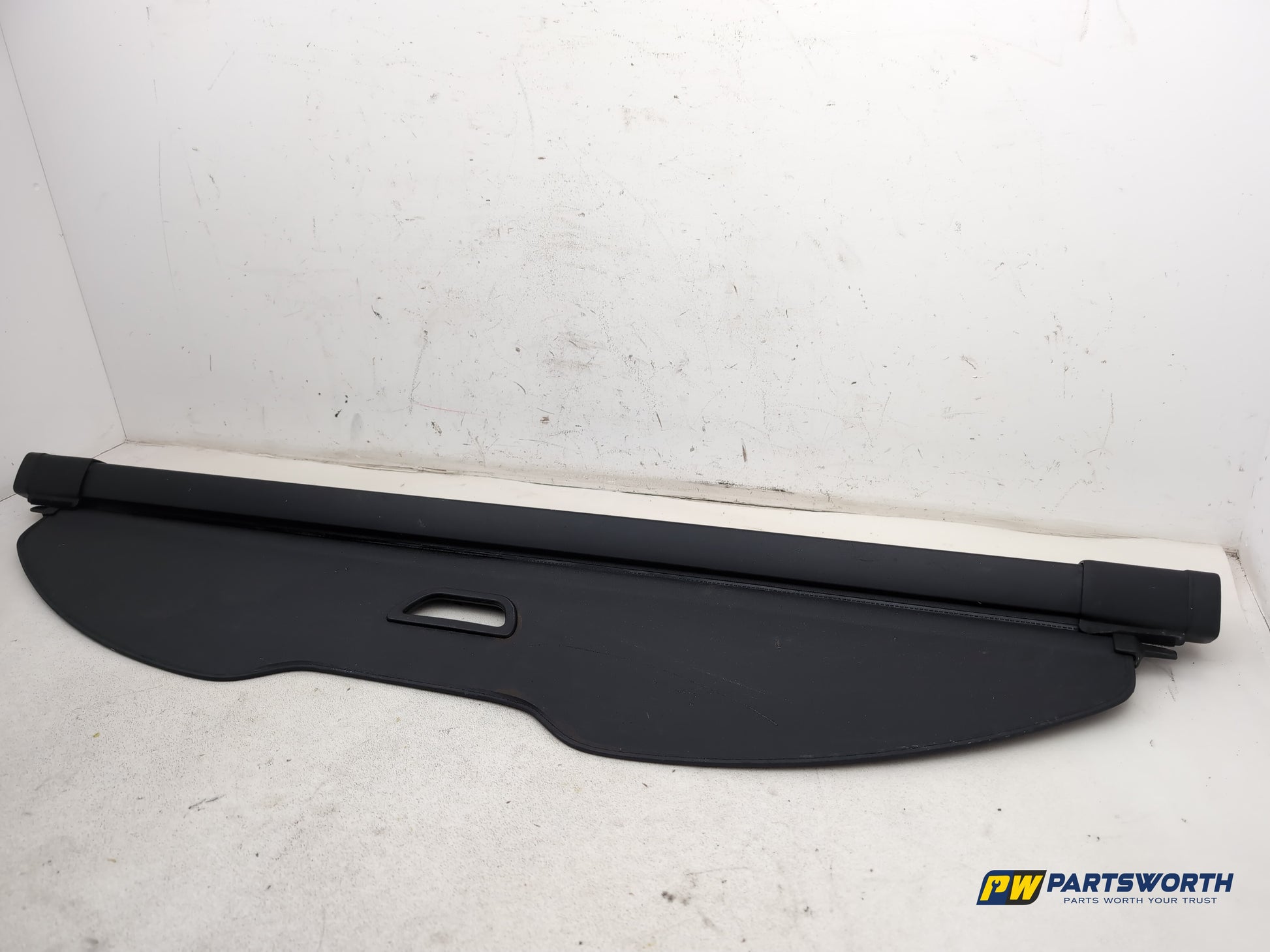 Parcel Shelf 3