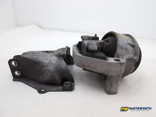 Engine Mounting Bracket 3