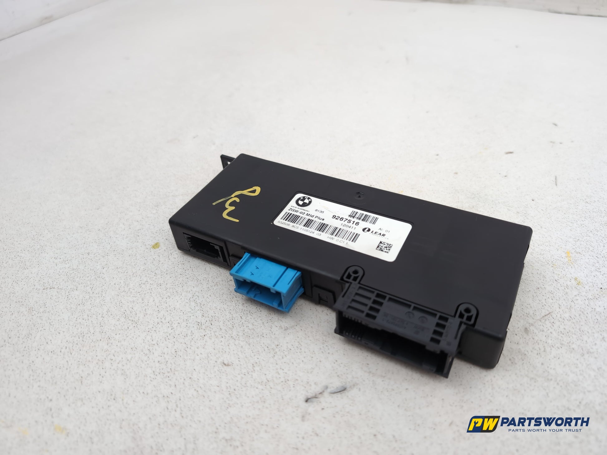 Bmw 5 Series 520d Se Auto F10 Central Gateway Module Control Unit Ecu 9267516 - photo 3