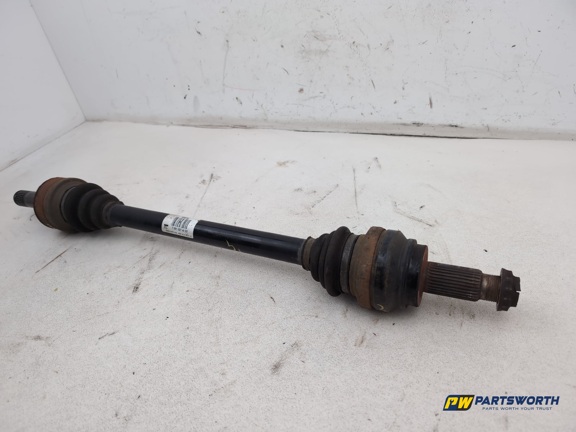 Driveshaft Rear LH 3