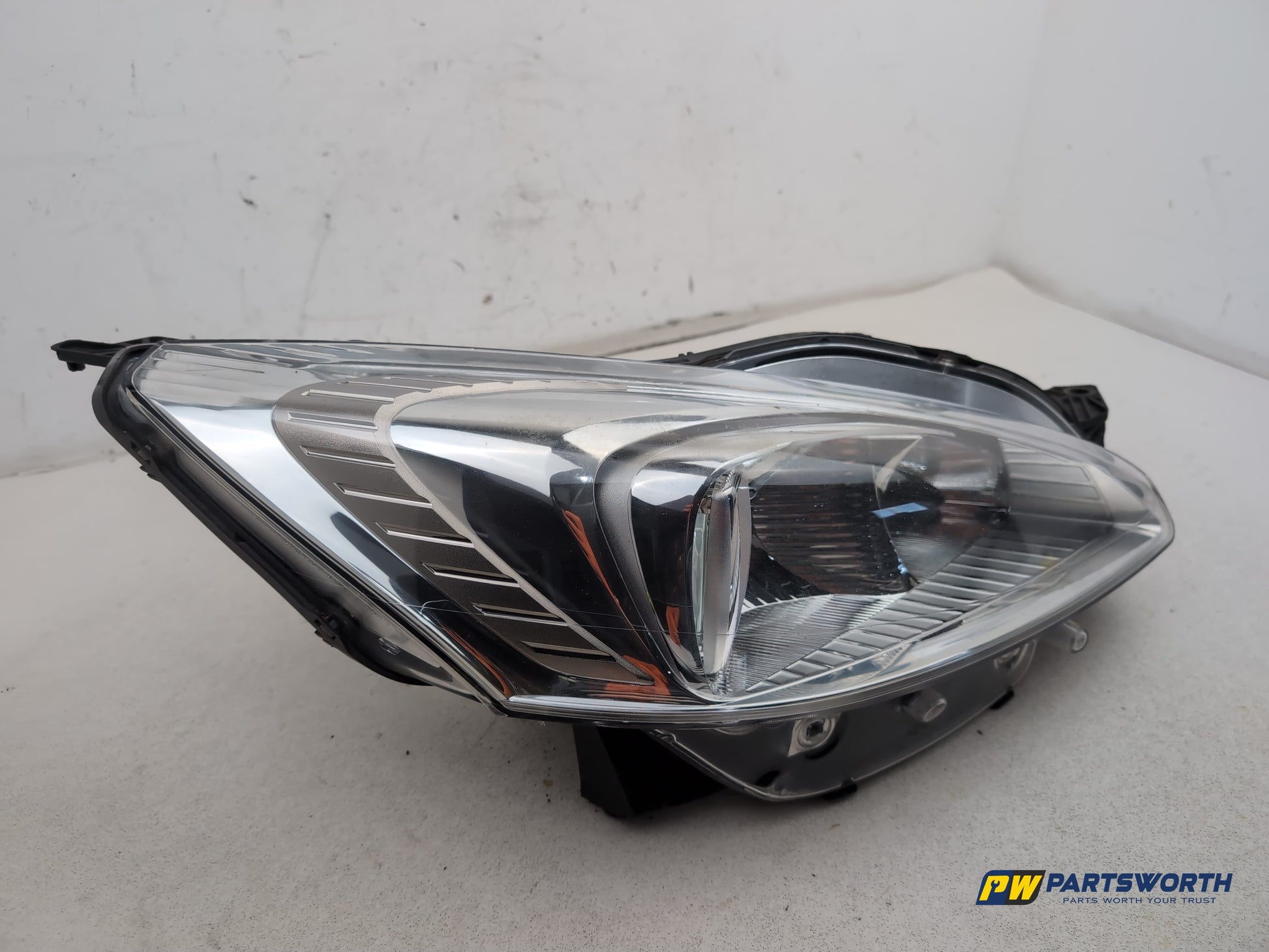 Headlamp RH 3