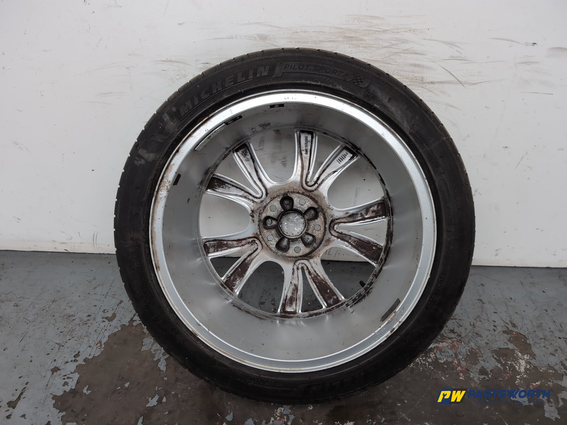 Wheel Road Alloy 9