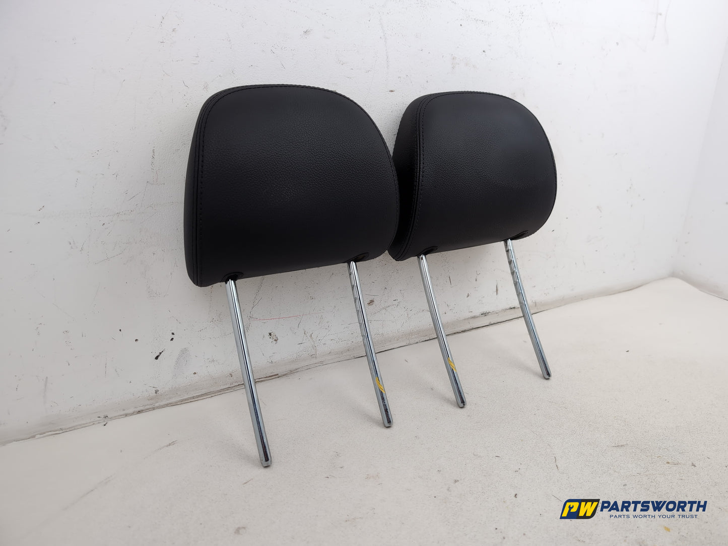 Rear Headrest 3