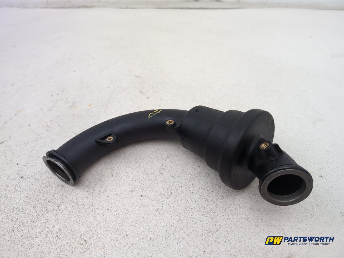 Mercedes-Benz B180 B-Class W246 1.8l Diesel Air Intake Turbo Pipe A6511400387 - photo 3