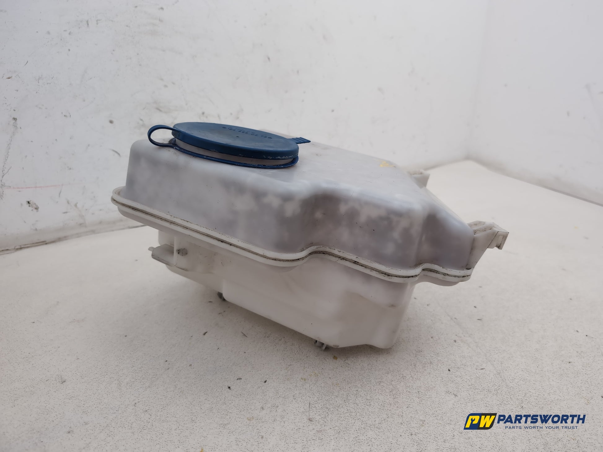 Washer Bottle Windscreen 3